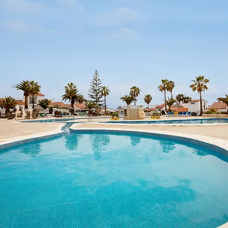 Fairway Village Golf 2 Apartamento *